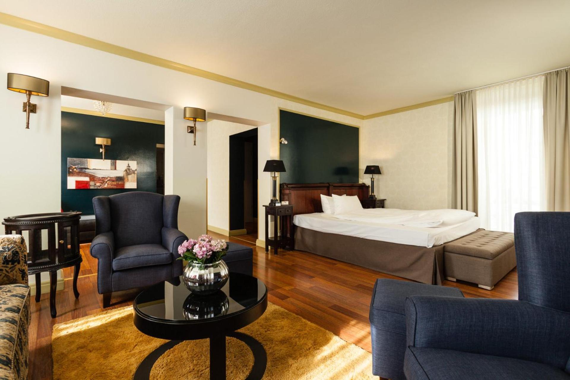 Hotel Wuerzburger Hof **** Ngoại thất bức ảnh